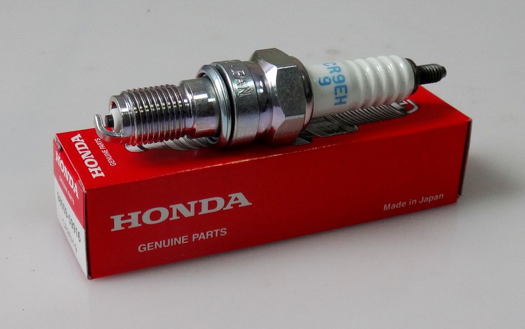 HONDA Свеча зажигания 98059-59916 (CR9EH-9)